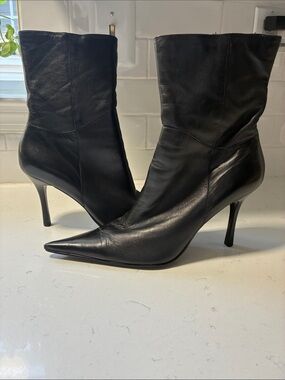 Bakers Black Pointed-Toe Stiletto Ankle Boots